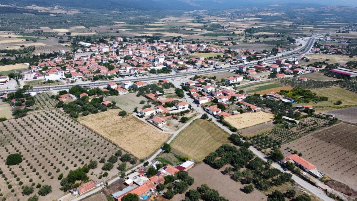 gelenbenin-57-yillik-altyapisi-yenileniyor