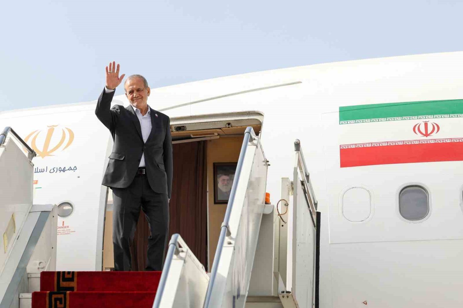 iran-cumhurbaskani-pezeskiyan-abd-tum-uranyumumuzu-onlara-vermemizi-istiyor-bu-hicbir-sekilde-kabul-edilemez