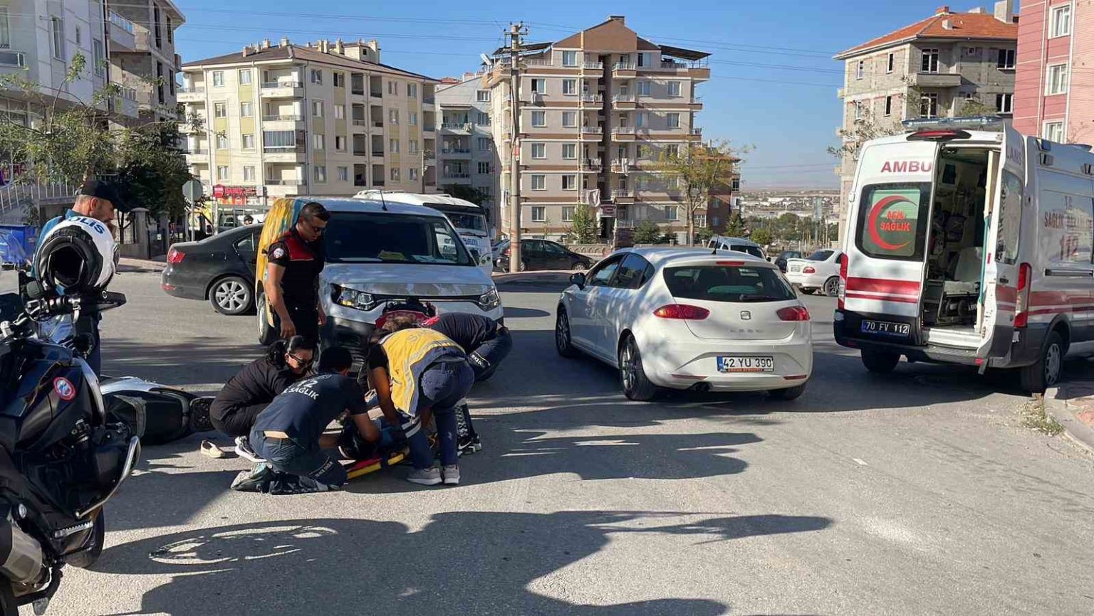 karamanda-kargo-araciyla-carpisan-elektrikli-bisikletin-surucusu-yaralandi