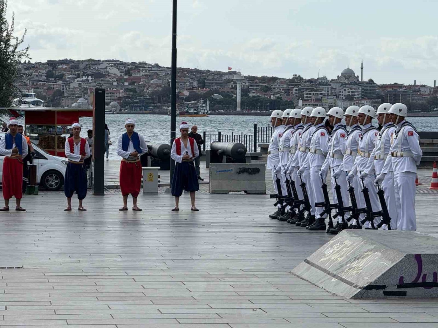 preveze-deniz-zaferinin-487inci-yildonumu-15-geminin-bogazdan-gecisiyle-kutlandi