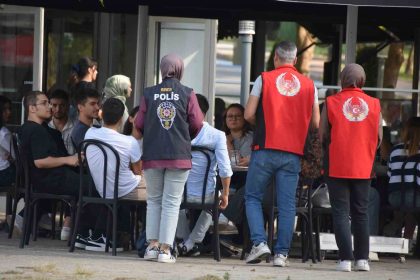 sakarya-emniyeti-5-bin-universite-ogrencisine-guvenlik-bilinci-asiladi