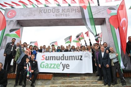 trabzon-gazze-icin-yurudu-binlerce-kisi-tek-yurek-oldu