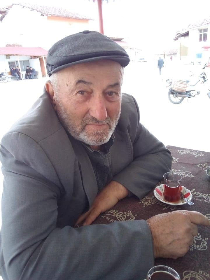 traktorun-altinda-kalan-surucu-hayatini-kaybetti