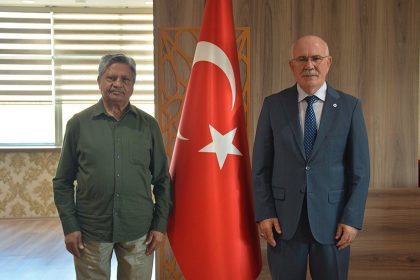 tubitak-projesi-kapsaminda-usak-universitesine-gelen-prof-dr-mursaleen-calismalarini-tamamladi