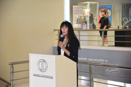 anadolu-universitesi-gsfden-2024-2025-mezuniyet-sergisi