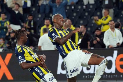 anderson-talisca-ligdeki-2-golunu-atti