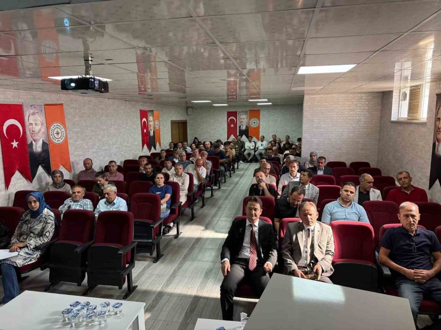 ar-ge-toplantisiyla-egitimde-yeni-projeler-masaya-yatirildi