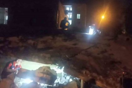 batmanda-2-katli-bina-coktu