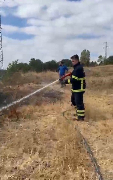 bilecikte-trafoda-cikan-yangin-korkuttu