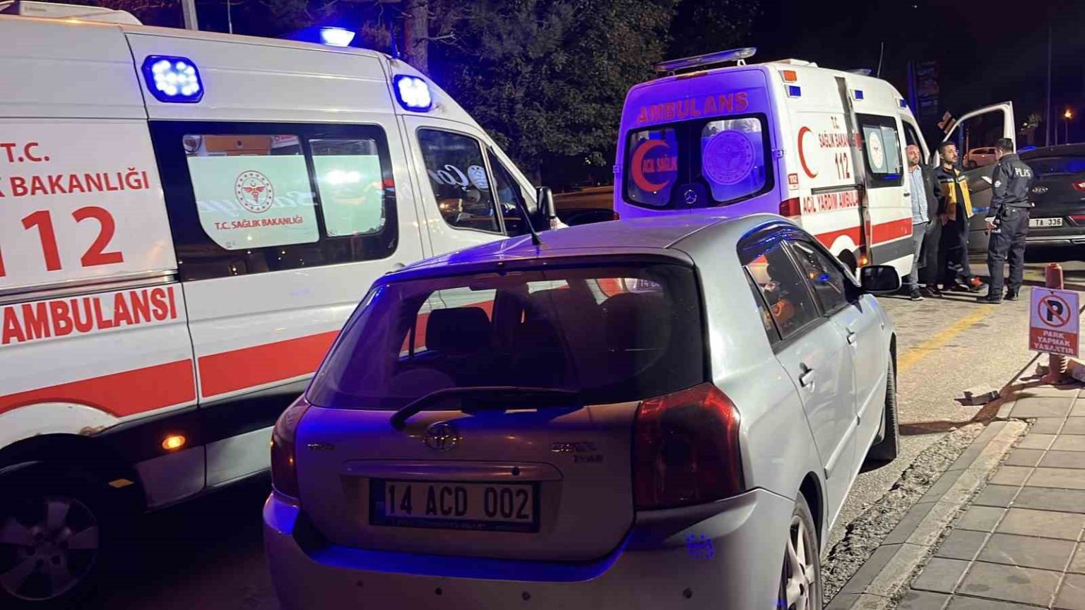 boluda-corbacida-bicakli-kavga-2-yarali