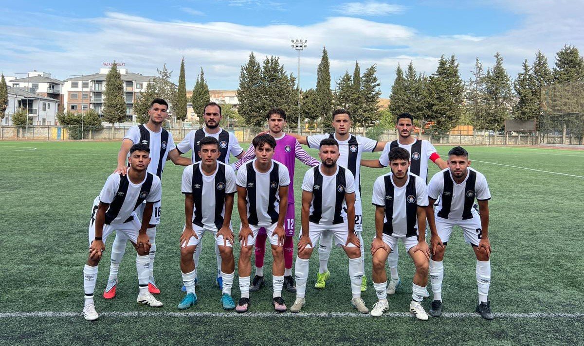 cesme-belediyespor-sezona-beraberlikle-basladi