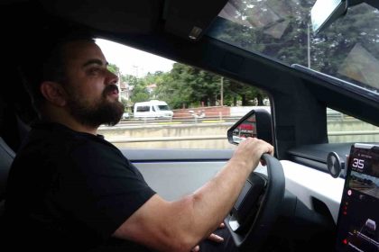 cybertruck-ile-cay-tasidi-karadenizde-dag-tepe-demeden-gezdi