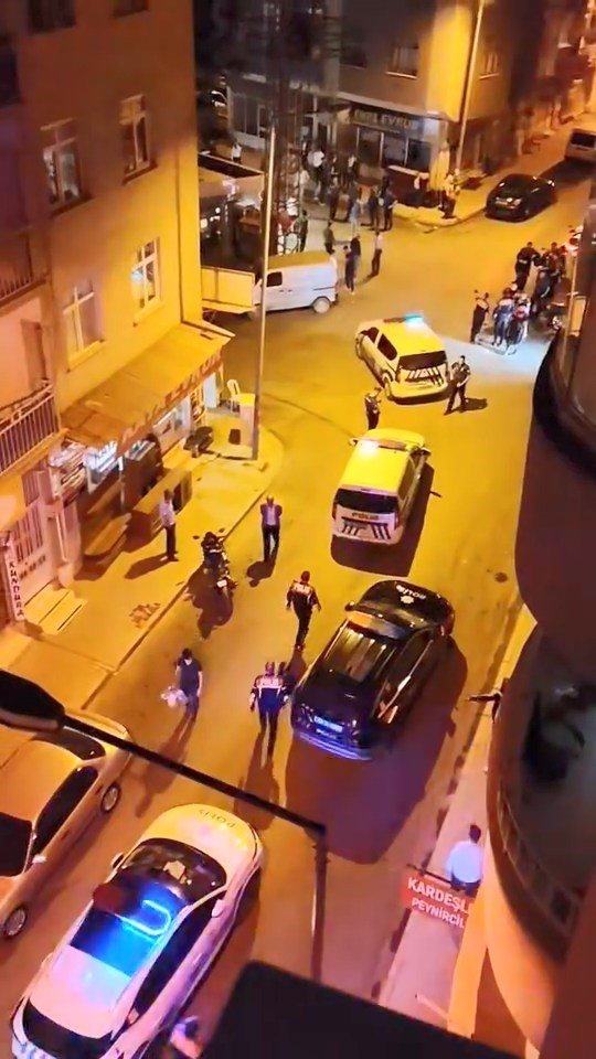 elazigda-bicakli-kavga-1-yarali