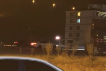 elazigda-drift-atan-arac-kameralara-yansidi