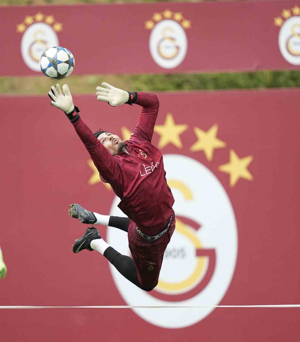 galatasaray-liverpool-maci-hazirliklarina-devam-etti