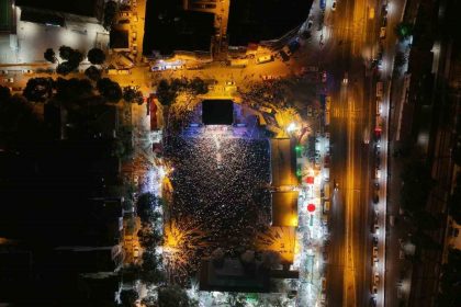germencikte-binlerce-genc-konserle-costu