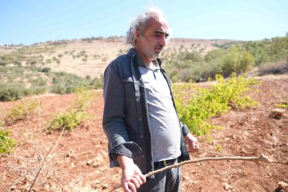 jeoloji-muhendisi-fahri-celik-elektronik-cihazlarla-suyun-yeri-derinligi-ve-miktari-tespit-edilebiliyor