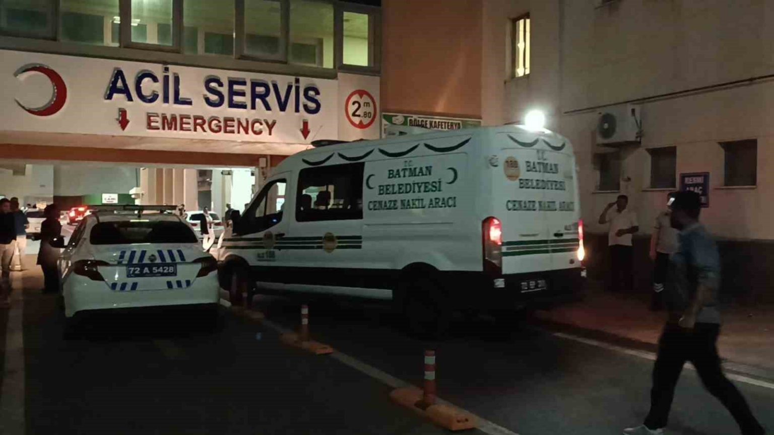 kazada-yaralanan-kadin-2-gundur-suren-yasam-savasini-kaybetti