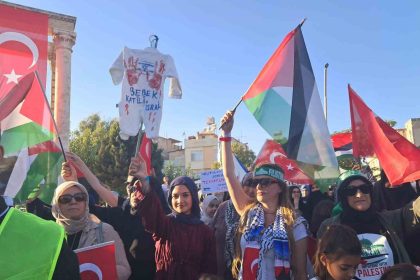 kiliste-sumud-filosu-icin-dev-miting
