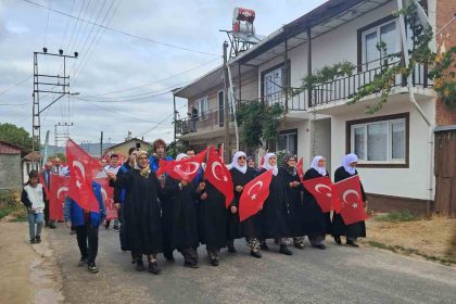 kinikta-7-yil-sonra-comlek-ve-sanat-festivali-coskusu
