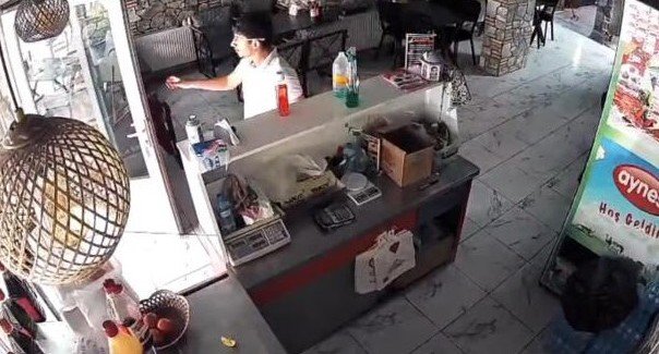 kutahyada-deprem-ani-kameraya-yansidi