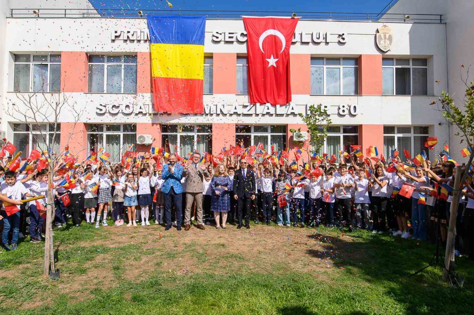 romanyada-yeni-egitim-ogretim-yilinda-tercihim-turkce-projesi-basladi