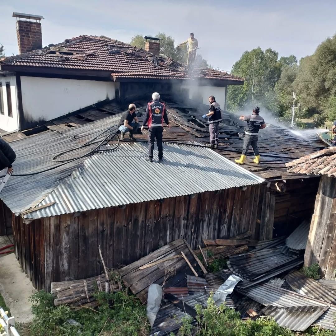 samanlikta-cikan-yangin-konagi-kule-ceviriyordu