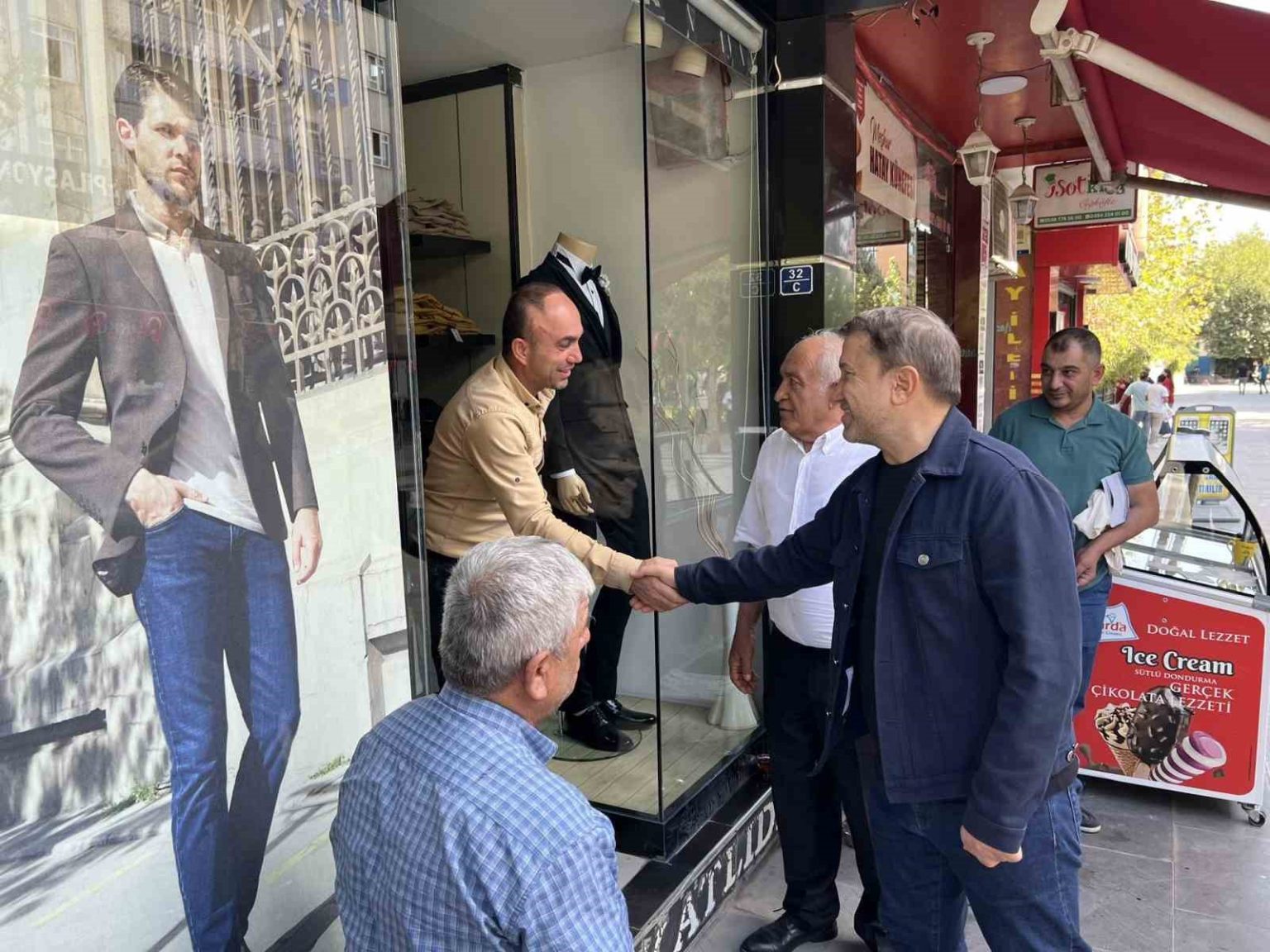 siirt-tso-baskani-kuzu-uyeleriyle-is-yerlerinde-bulustu