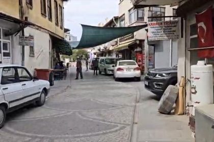 simav-depremi-sindirgida-panige-neden-oldu