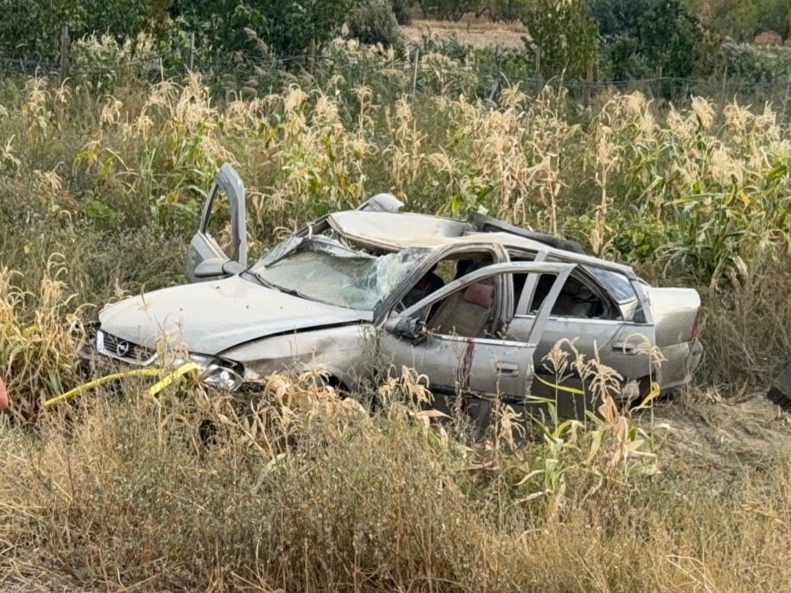 takla-atan-otomobilde-2-kisi-yaralandi