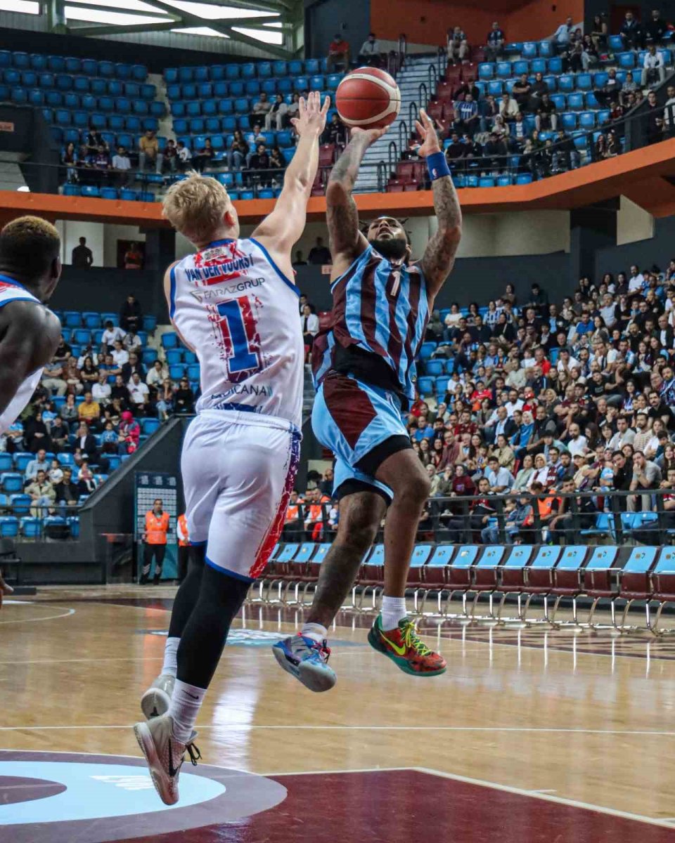 turkiye-sigorta-basketbol-super-ligi-trabzonspor-94-buyukcekmece-basketbol-76