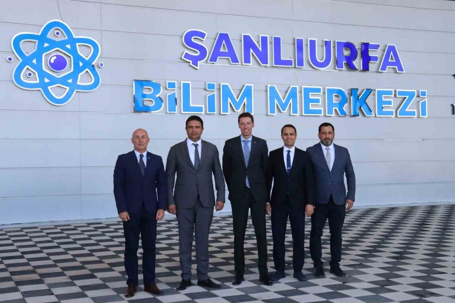 ab-delegasyonu-baskan-vekili-vilcinskas-sanliurfa-bilim-merkezine-hayran-kaldi