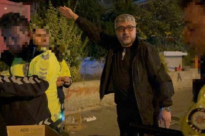alkol-icip-trafige-cikan-sofor-polisi-sucladi-ekmegimi-sen-mi-vereceksin