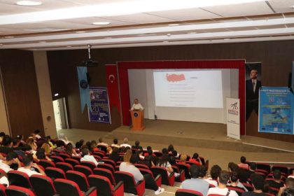 antalya-teknokent-uluslararasi-burs-ve-arastirmalarla-ilgili-bilgilendirdi