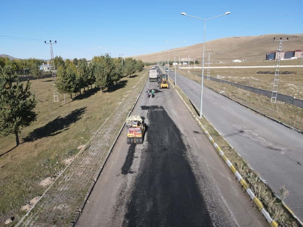 ardahanda-yol-calismasi-suruyor