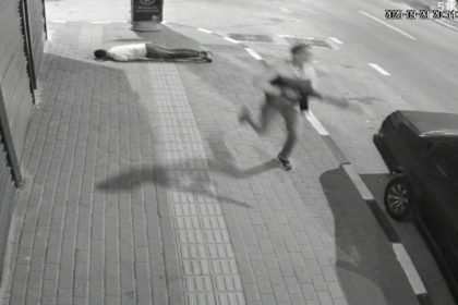 basindan-tufekle-vurulduktan-6-gun-sonra-yasamini-yitirdi