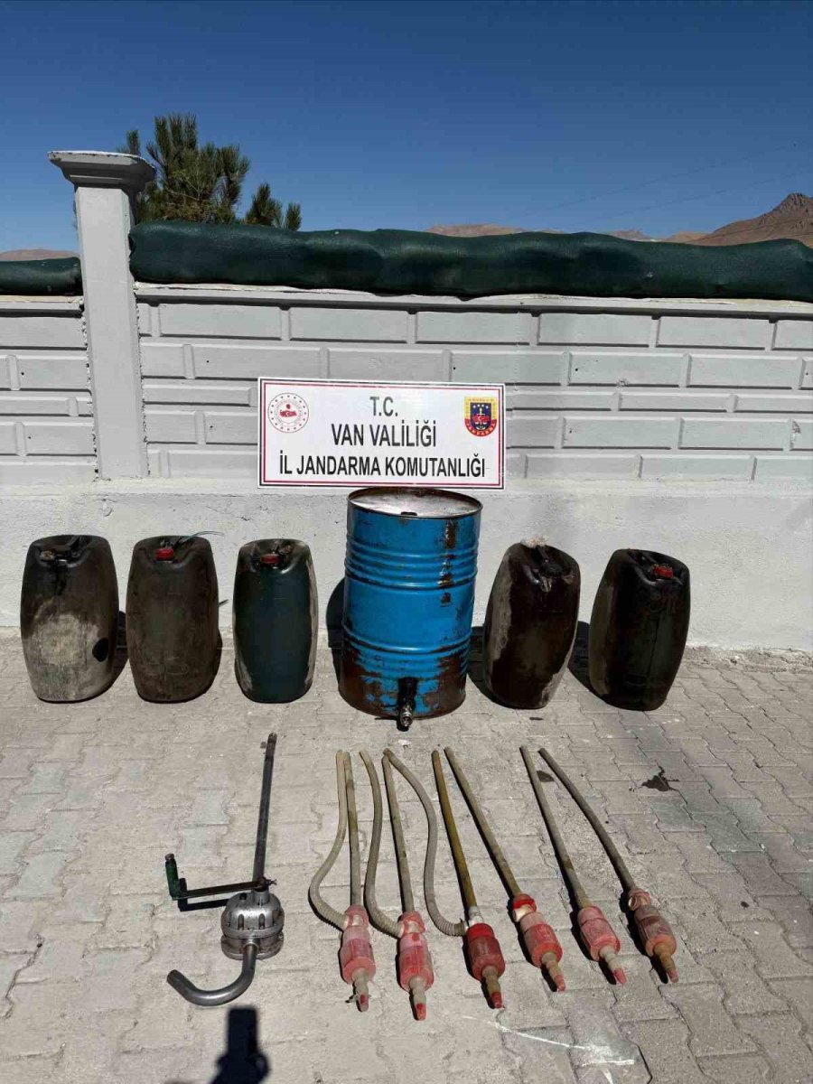 baskalede-319-litre-kacak-akaryakit-ele-gecirildi