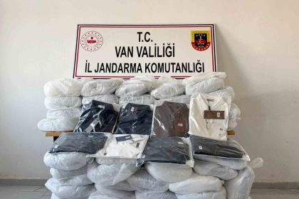 baskalede-gumruk-kacagi-malzemeler-ele-gecirildi