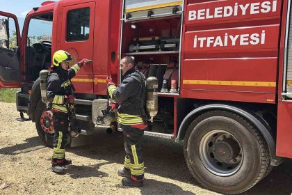 boluda-itfaiye-son-6-ayda-805-olaya-mudahale-etti-en-cok-cop-yangini-cikti
