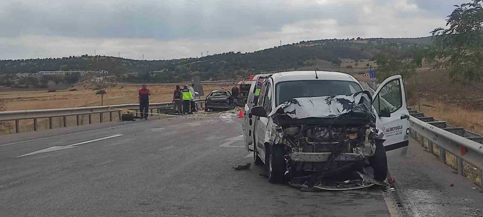 cekerekte-trafik-kazasi-1-olu-3-yarali