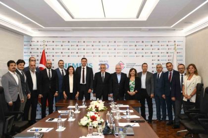 gaziantep-osbde-imzalar-kesintisiz-enerji-icin-atildi
