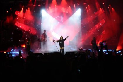 germencikliler-eglenceye-doydu