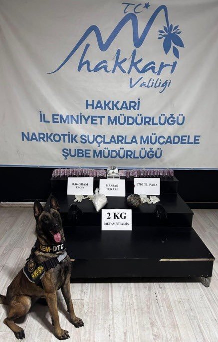 hakkaride-26-kilo-530-gram-uyusturucu-ele-gecirildi