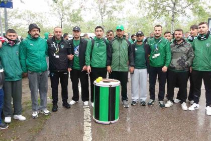 hodri-meydan-dernek-baskani-enver-guler-tribune-kafamiz-yukarida-girecegiz
