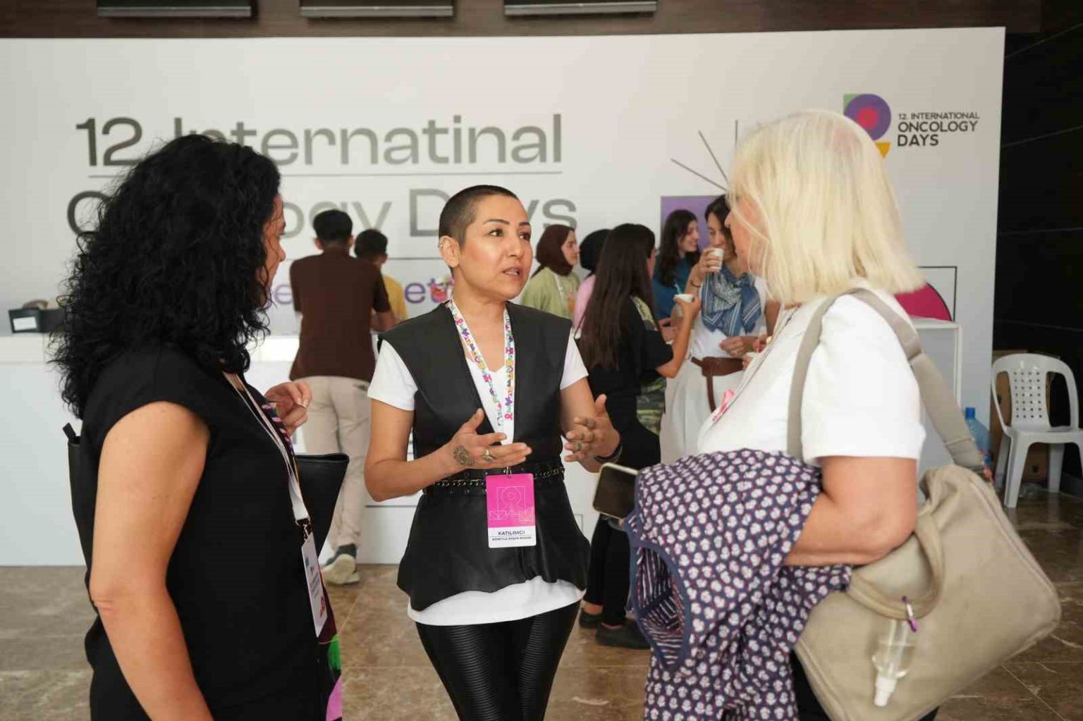 kanseri-yendi-12-yildir-hastalara-umut-oluyor