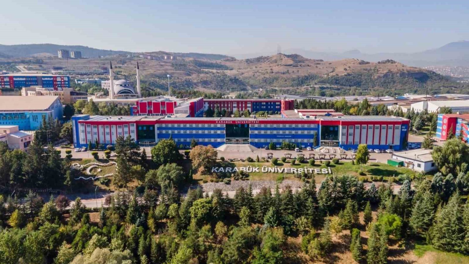 kbu-almanyanin-dunyada-ilk-250deki-universitesiyle-uluslararasi-projeye-basladi