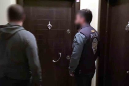 nigde-merkezli-operasyonda-dolandiricilik-suphelileri-yakalandi