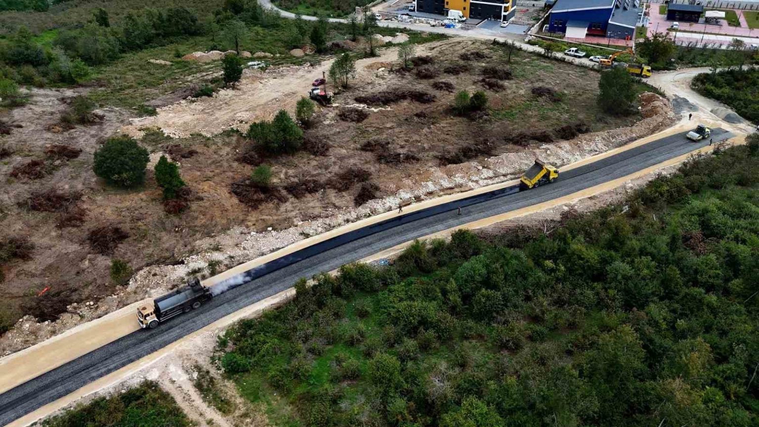 orduda-sicak-asfalt-calismalari-suruyor