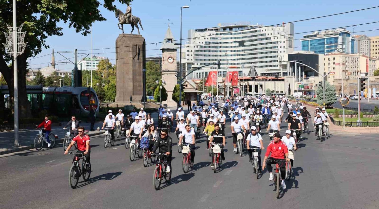 pedallar-surdurulebilir-yarinlar-icin-cevrildi