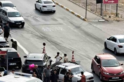 sehir-icinde-zincirleme-kaza-3-yarali